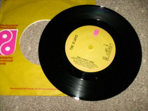 The O Jays Sing A Happy Song Vinyl Memories