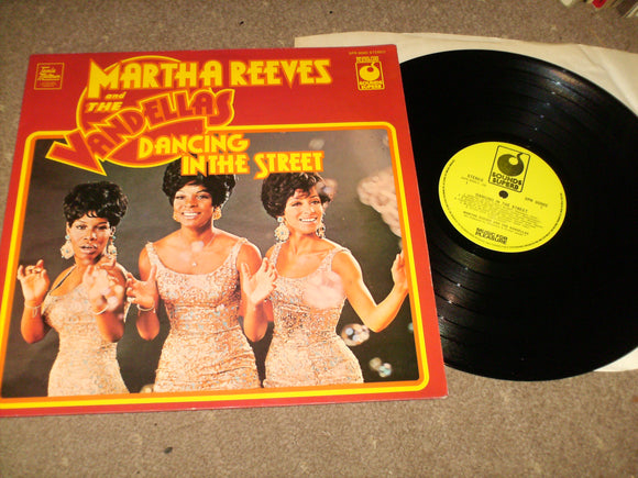 Martha Reeves And The Vandellas - Dancing In The Street