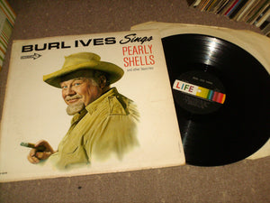 Burl Ives - Sings Pearly Shells