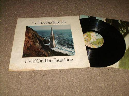 The Doobie Brothers - Livin On The Fault Line
