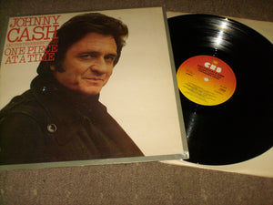 Johnny Cash And The Tennessee Three - One Piece At  A Time