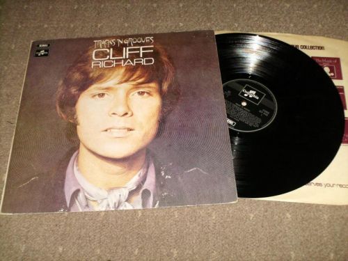 Cliff Richard - Tracks N Grooves