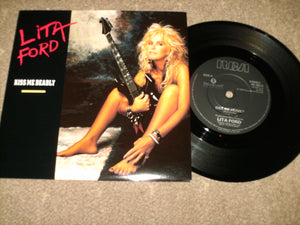 Lita Ford - Kiss Me Deadly