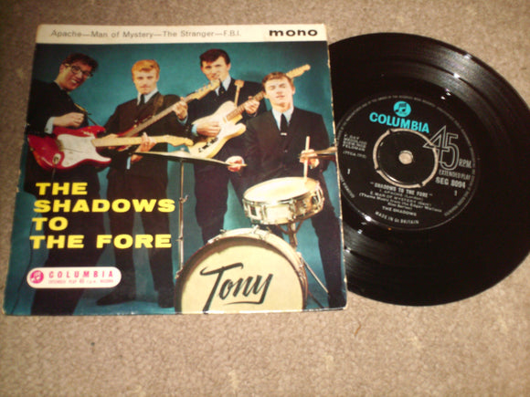 The Shadows - The Shadows To The Fore