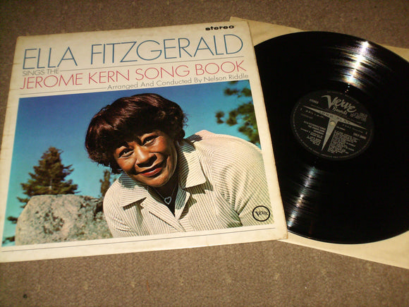 Ella Fitzgerald - Sings The Jerome Kern Song Book