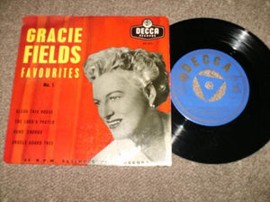 Gracie Fields - Gracie Fields Favourites No 1