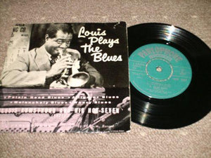 Louis Armstrong & His Hot Seven - Louis Plays The Blues