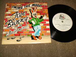 Jive Bunny And The Mastermixers - Swing The Mood