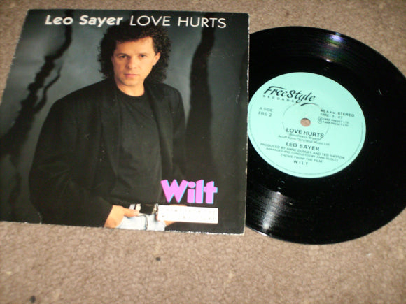 Leo Sayer - Love Hurts